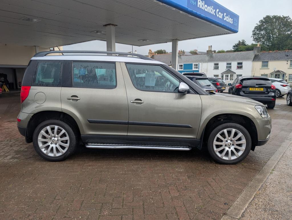 SKODA YETI