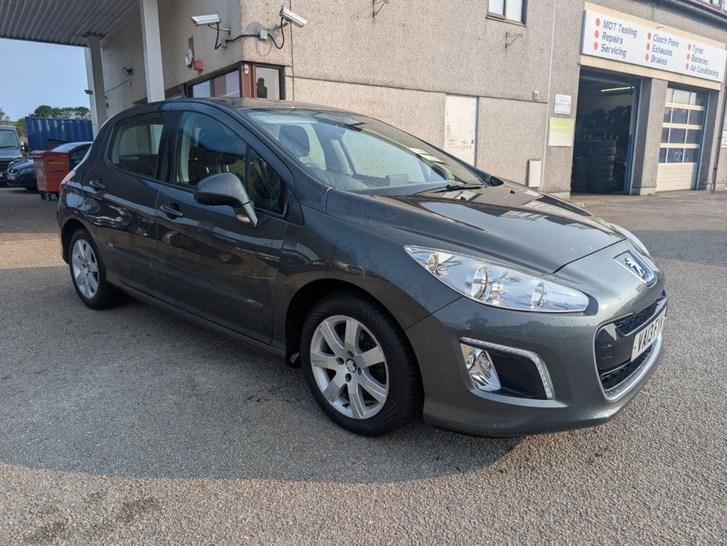 View PEUGEOT 308 1.6 HDi Active
