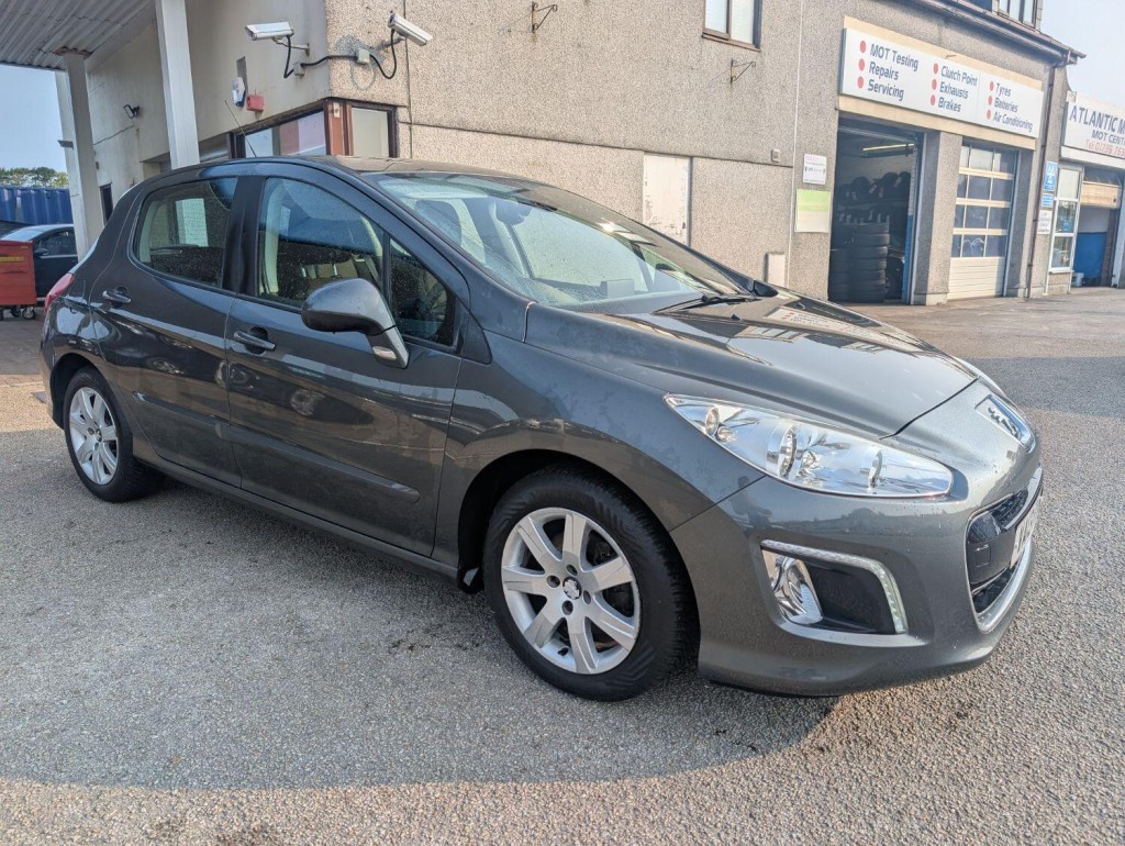 View PEUGEOT 308 1.6 HDi Active