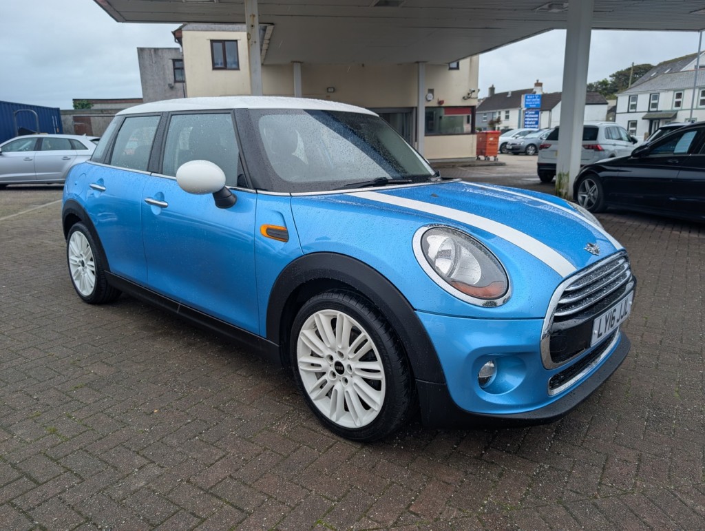 View MINI HATCH 1.5 5-Door Hatch Cooper