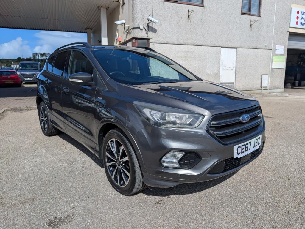 FORD KUGA