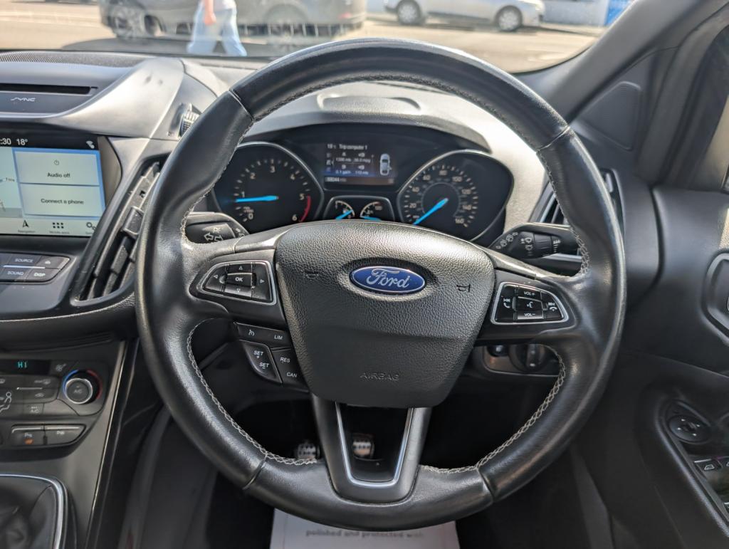 FORD KUGA
