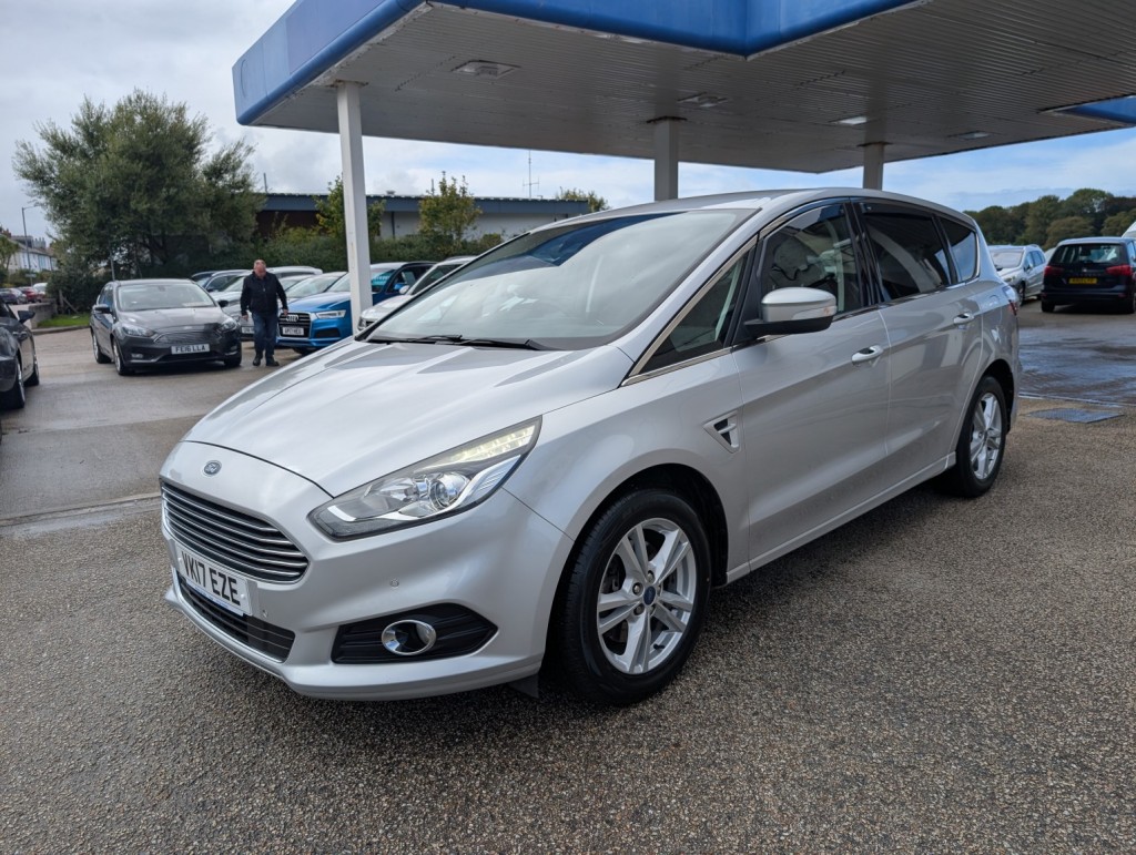 FORD S-MAX