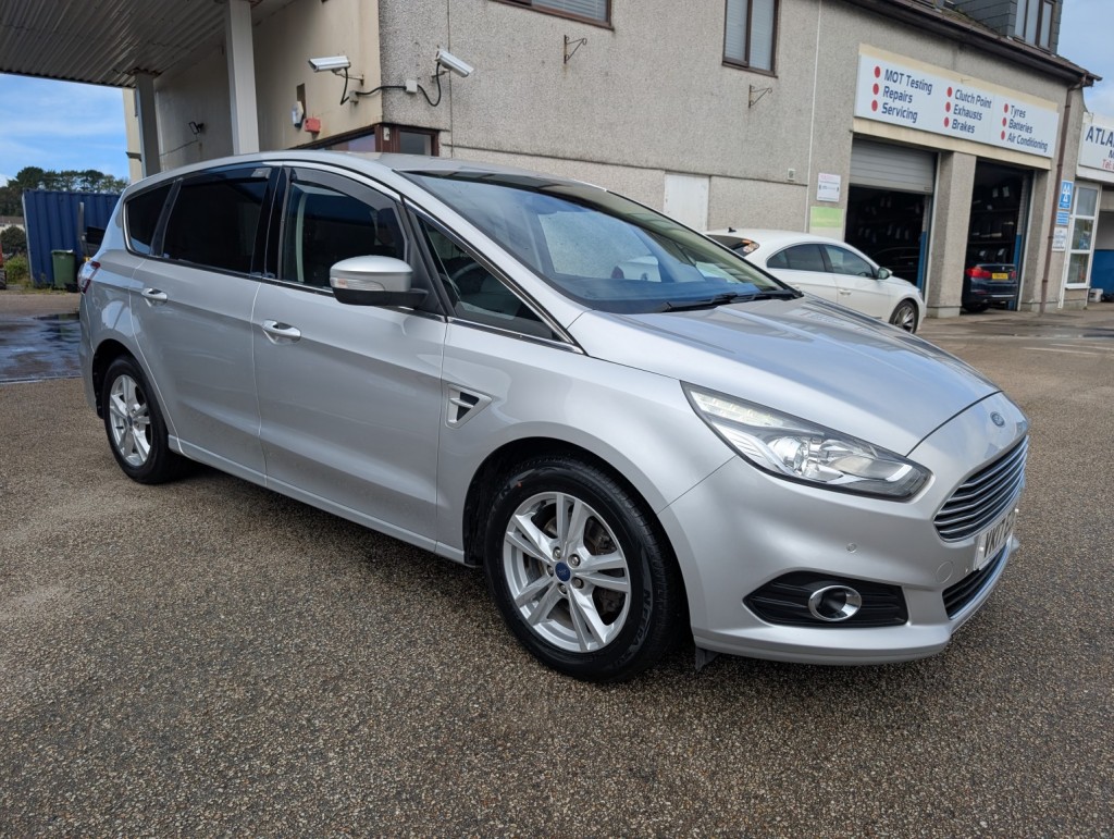 View FORD S-MAX 2.0 TDCi Titanium