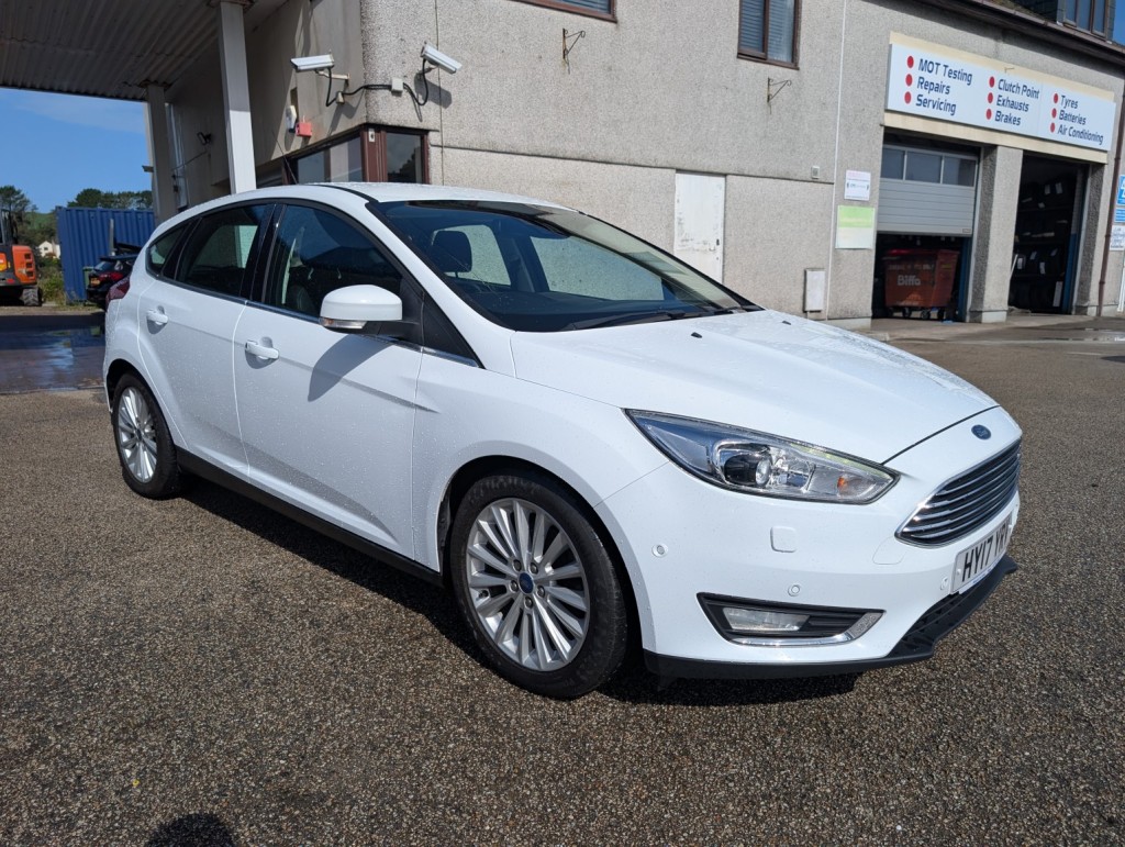 View FORD FOCUS 1.5 T EcoBoost Titanium X