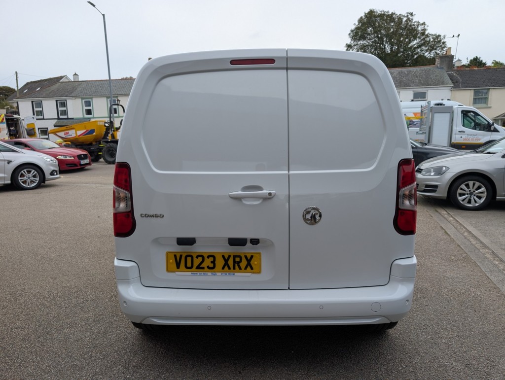 VAUXHALL COMBO