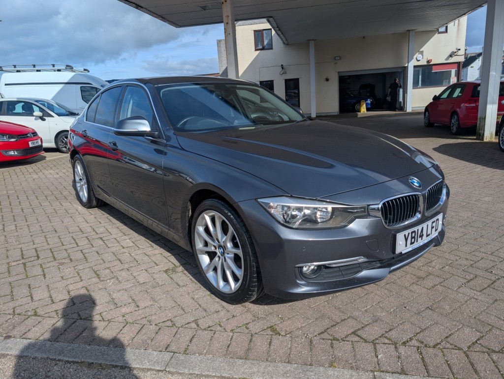View BMW 3 SERIES 2.0 320d Luxury Saloon