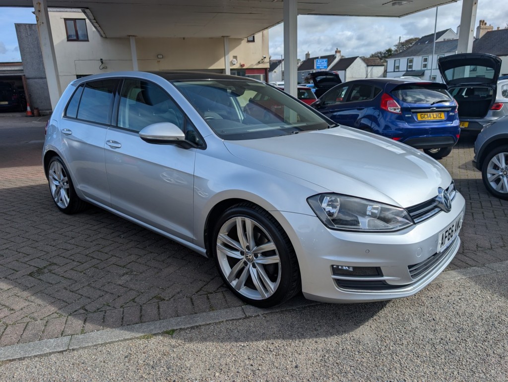View VOLKSWAGEN GOLF 2.0 TDI BlueMotion Tech GT Edition