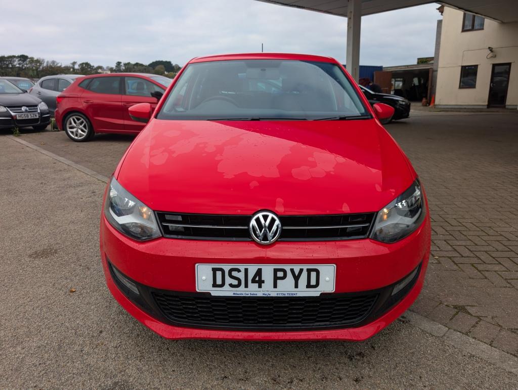 VOLKSWAGEN POLO