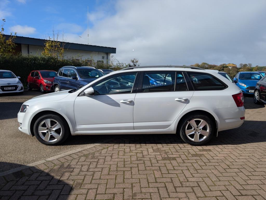 SKODA OCTAVIA
