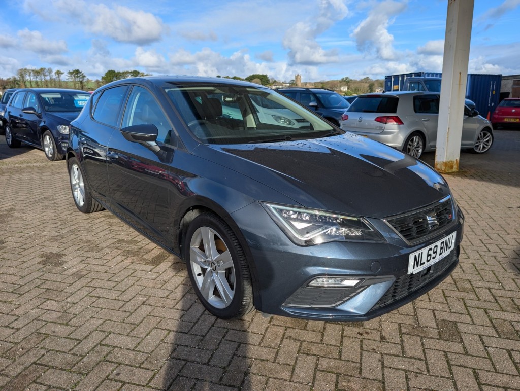 View SEAT LEON 2.0 TDI FR