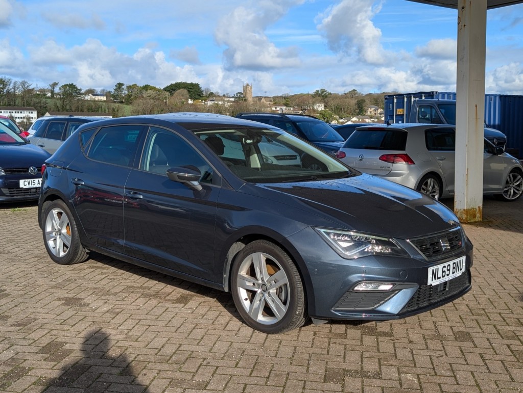 View SEAT LEON 2.0 TDI FR