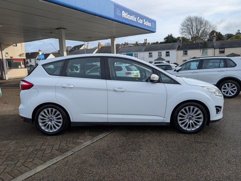 View FORD C-MAX 1.6 TDCi Titanium