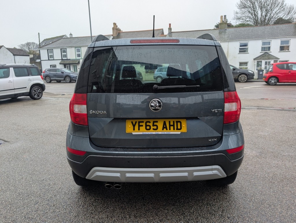 SKODA YETI