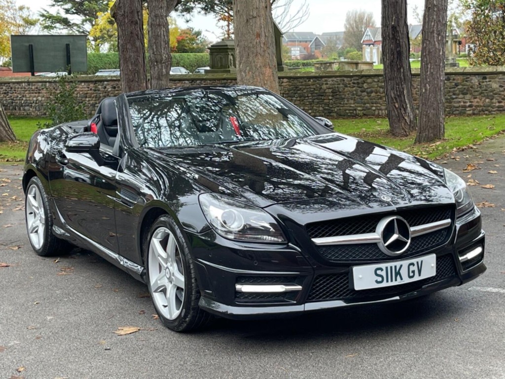 View MERCEDES-BENZ SLK 1.8 SLK250 BlueEfficiency AMG Sport