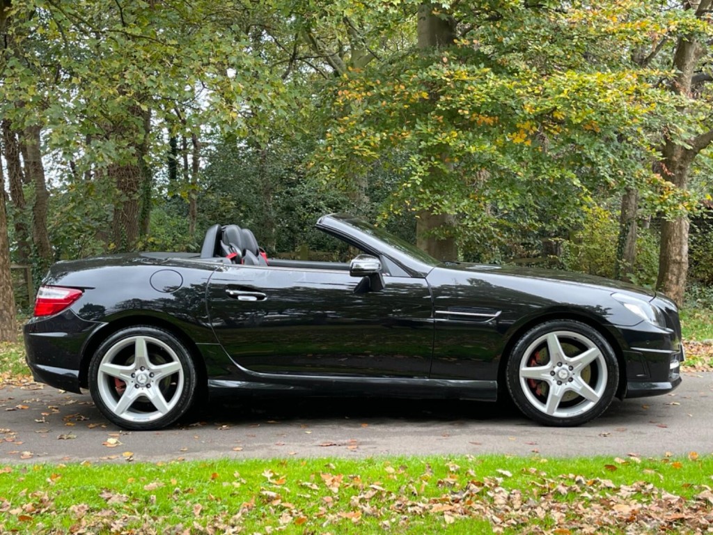 View MERCEDES-BENZ SLK 1.8 SLK250 BlueEfficiency AMG Sport