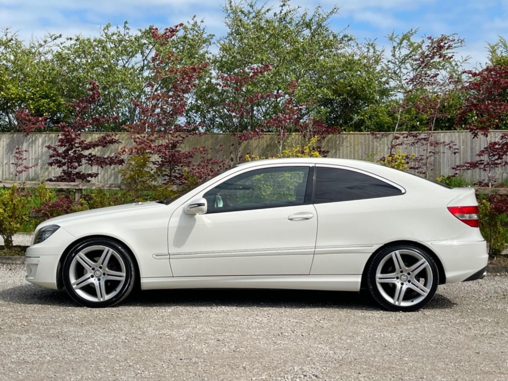 MERCEDES-BENZ CLC CLASS