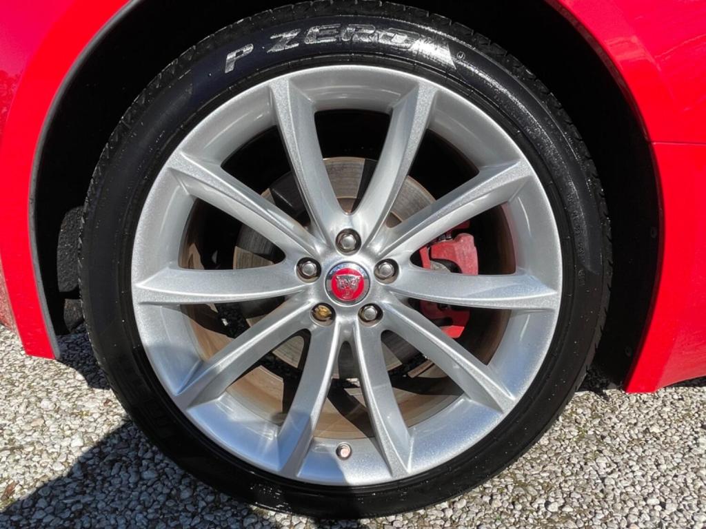 JAGUAR F-TYPE