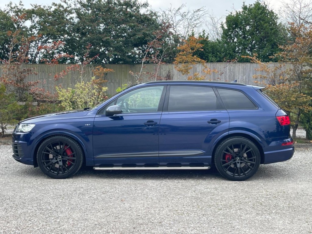 AUDI SQ7