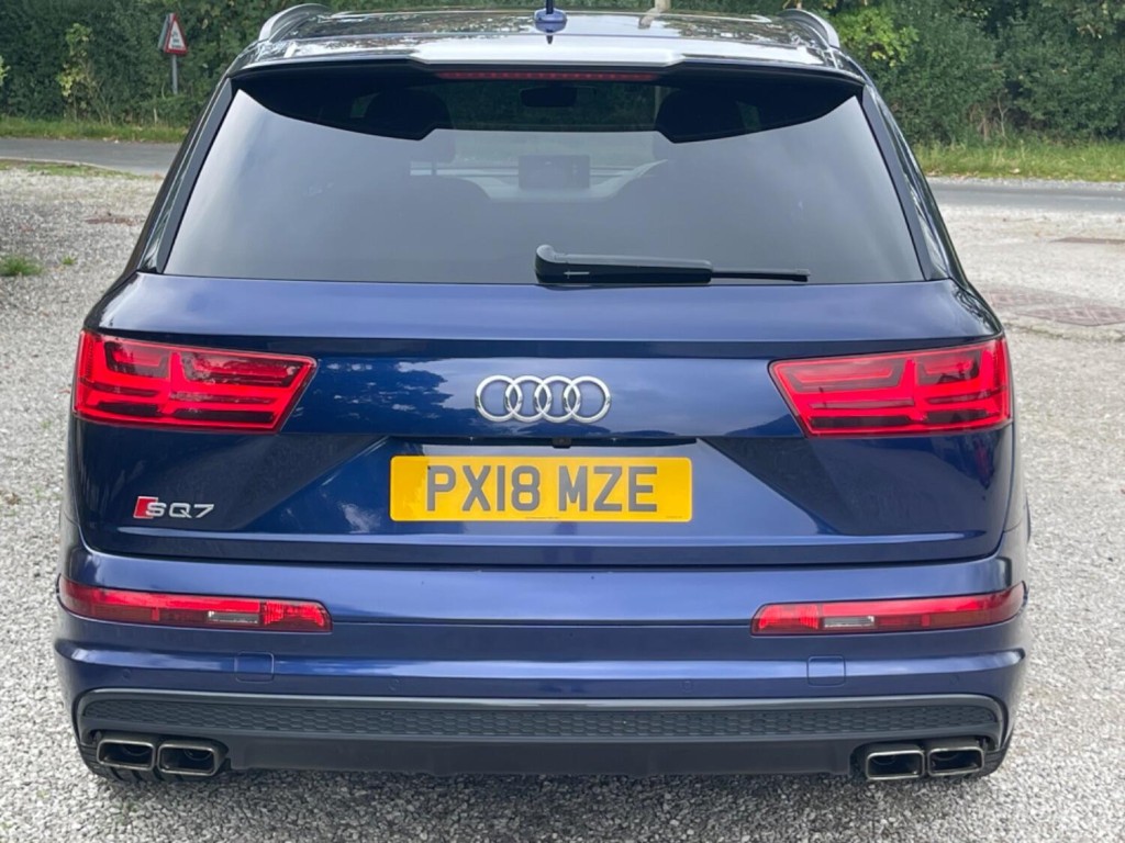 AUDI SQ7