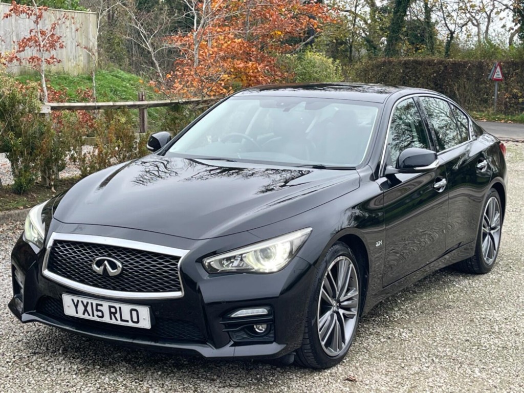 INFINITI Q50