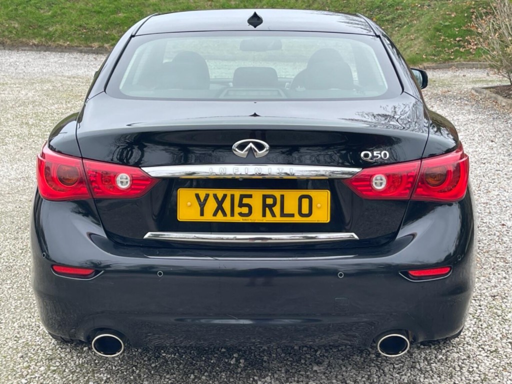 INFINITI Q50