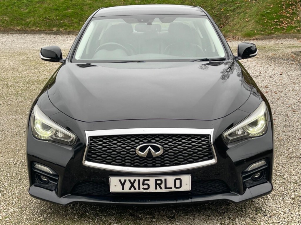 INFINITI Q50