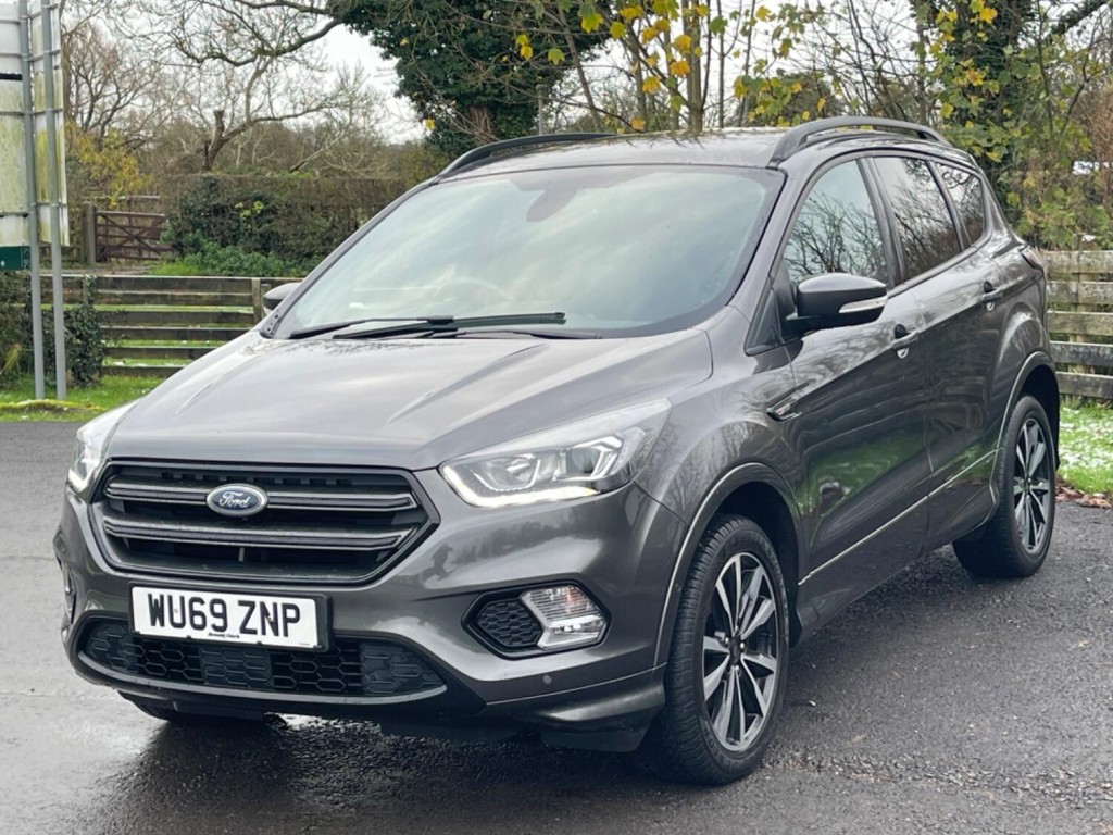 FORD KUGA