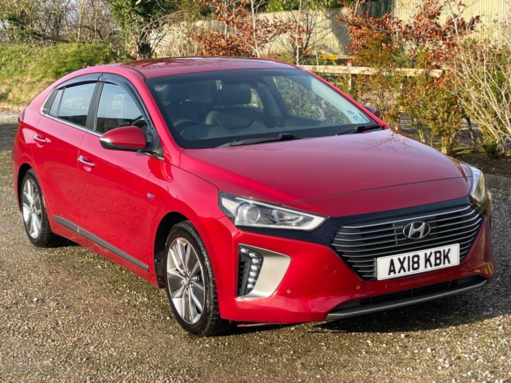 View HYUNDAI IONIQ 1.6 h-GDi Premium SE