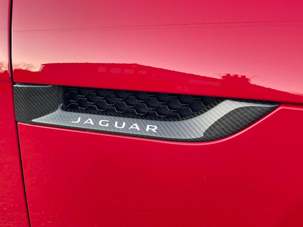JAGUAR F-TYPE