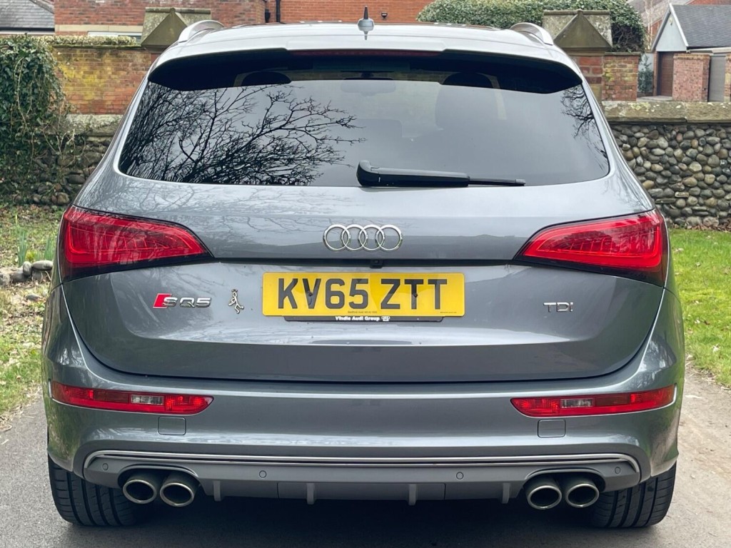 AUDI SQ5
