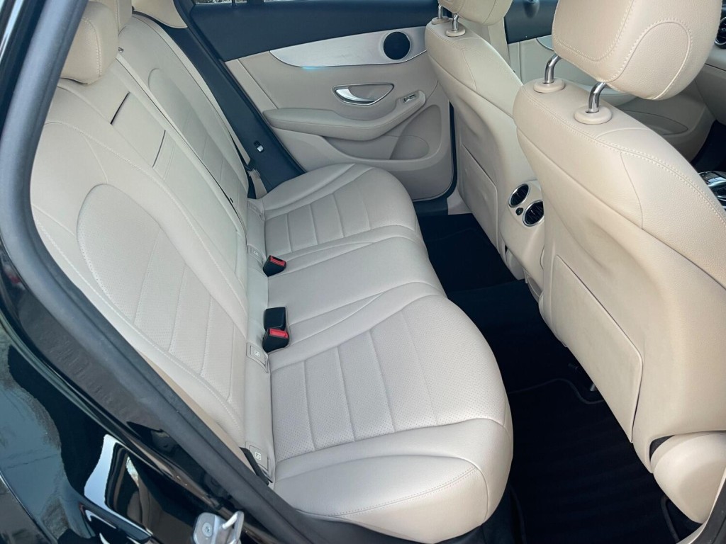 MERCEDES-BENZ GLC