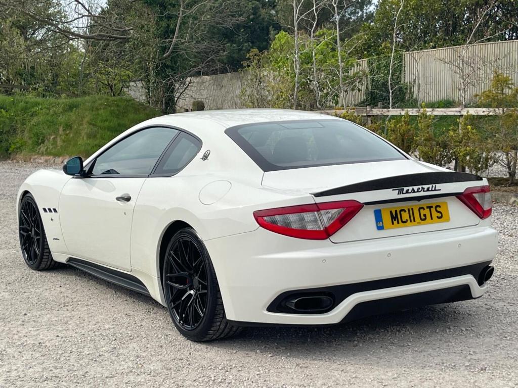 MASERATI GRANTURISMO