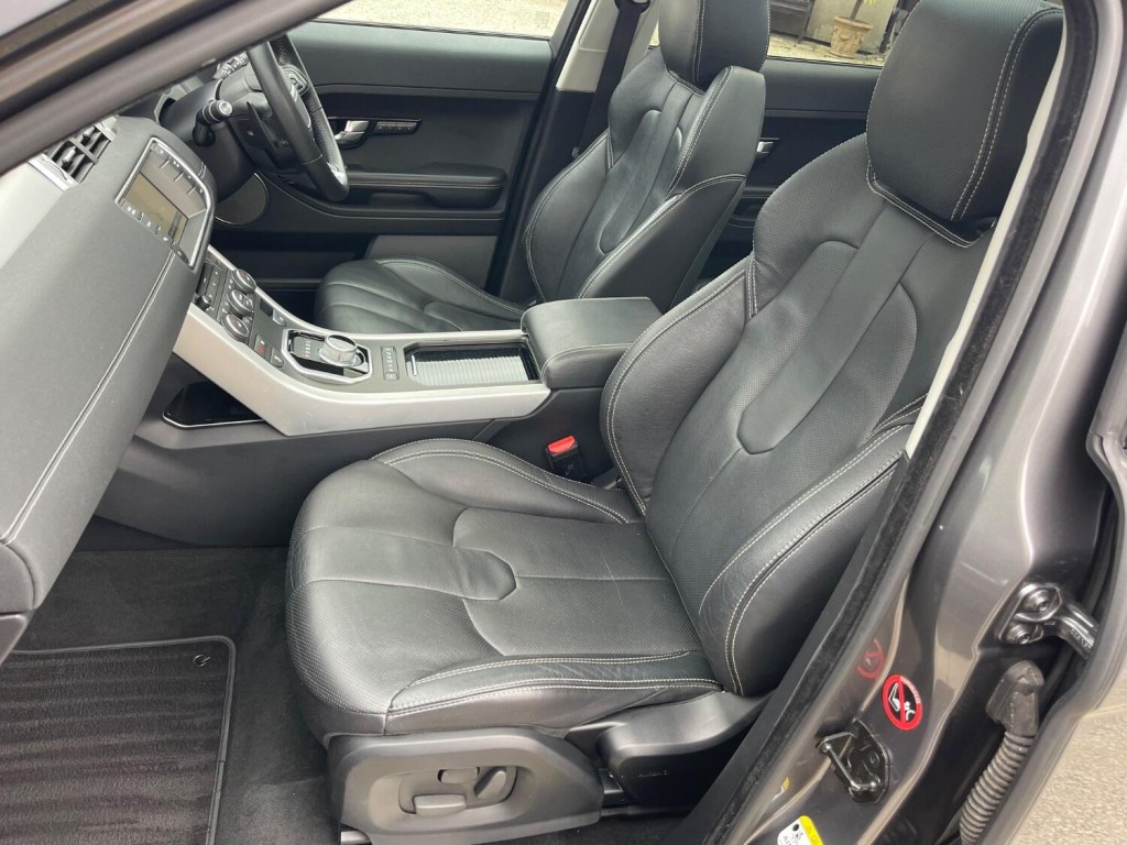LAND ROVER RANGE ROVER EVOQUE