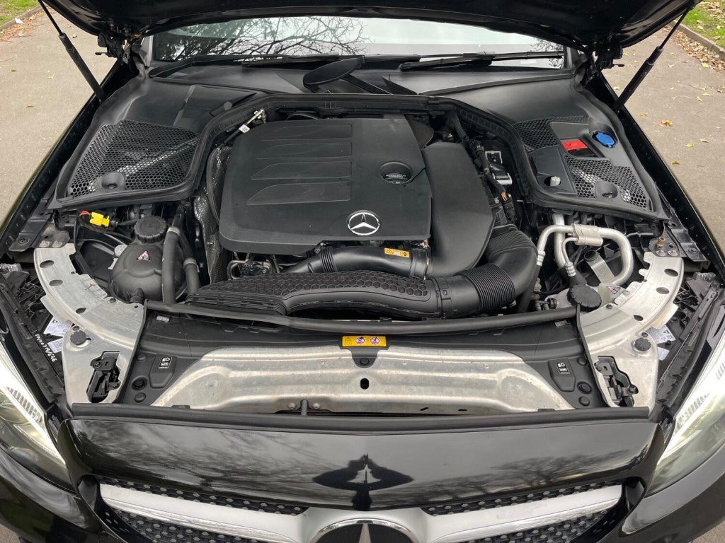 MERCEDES-BENZ C CLASS