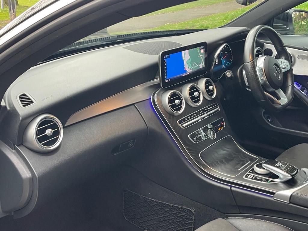 MERCEDES-BENZ C CLASS