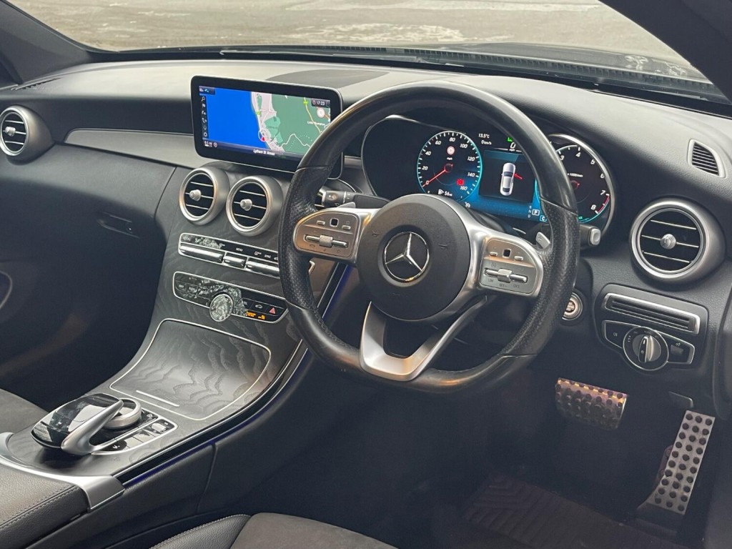 MERCEDES-BENZ C CLASS