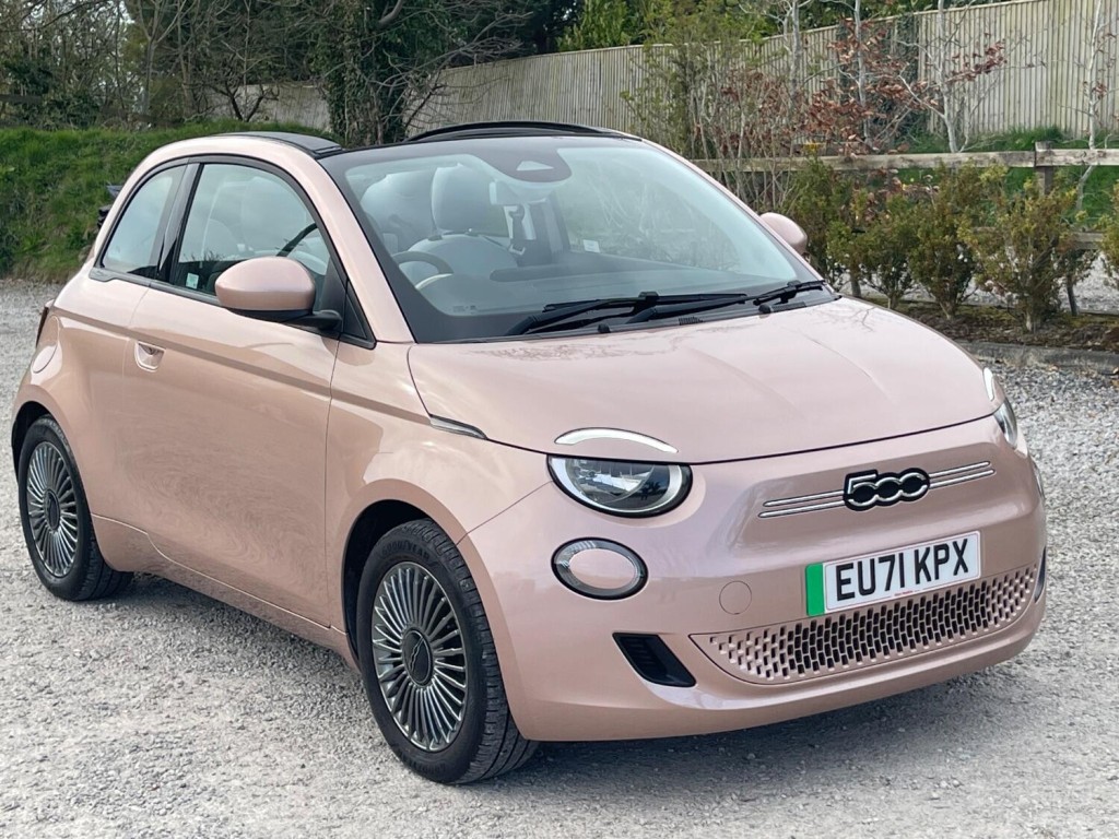 View FIAT 500E 42kw 118hp Electric Icon Convertible