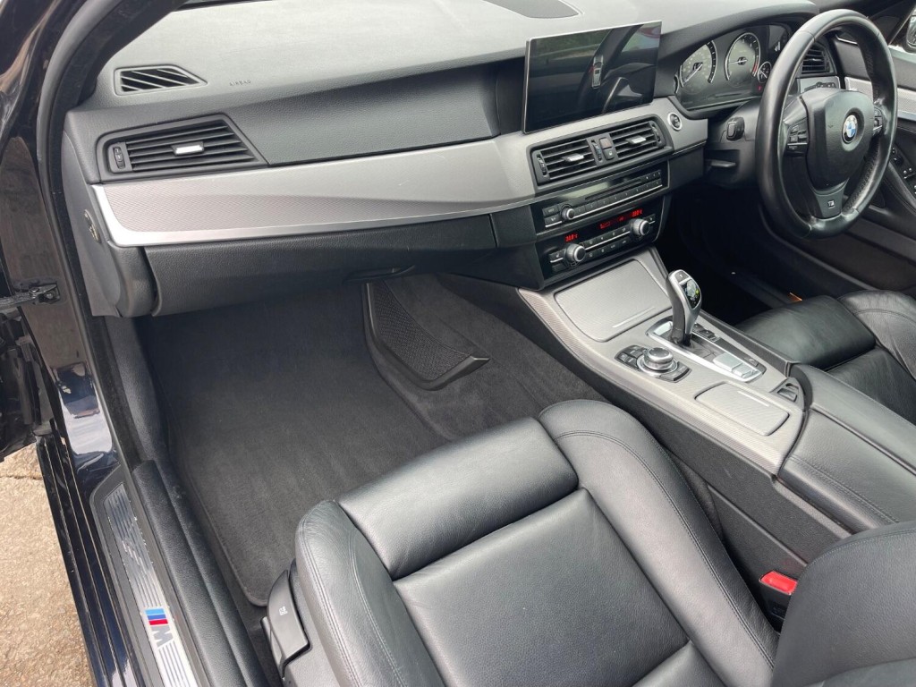 BMW 5 SERIES