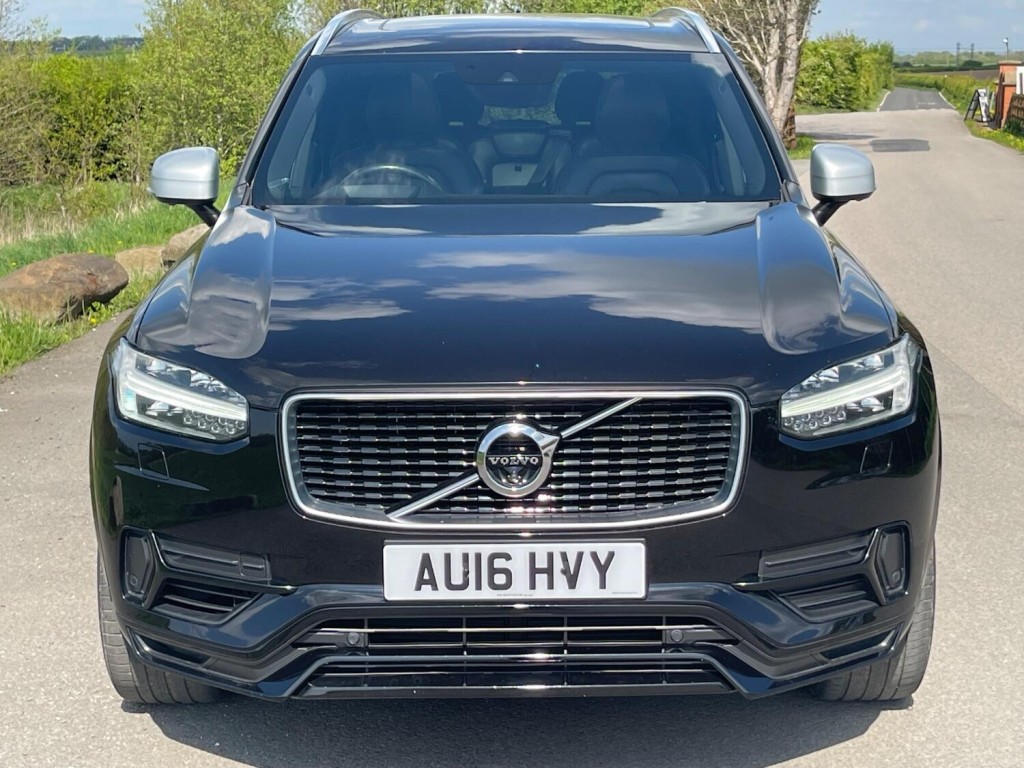 VOLVO XC90