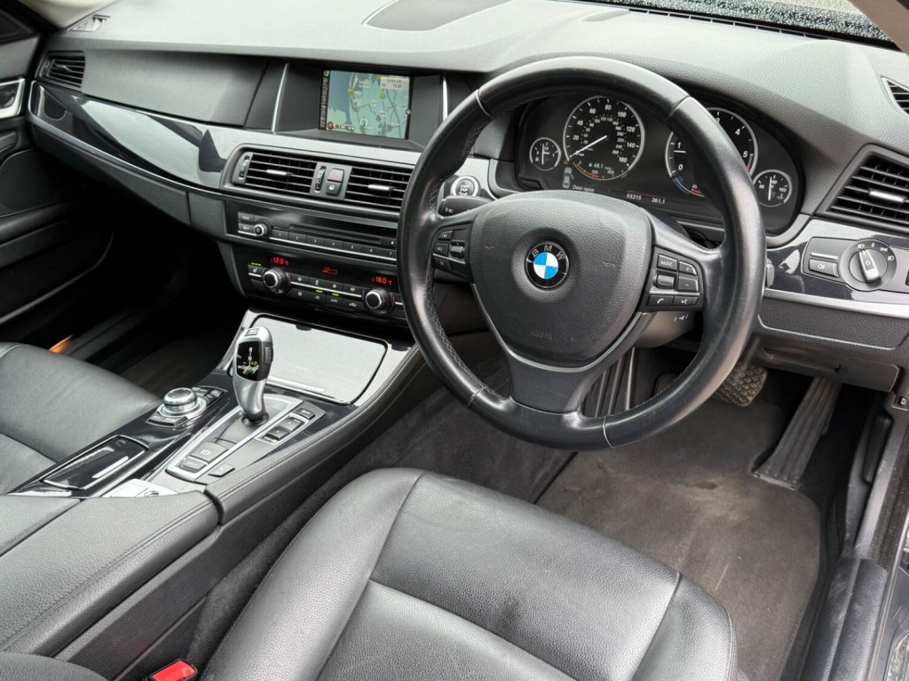 BMW 5 SERIES