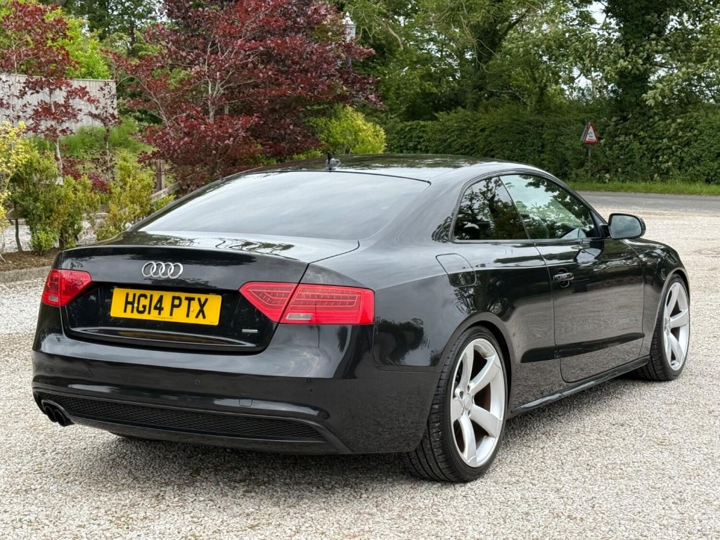 View AUDI A5 2.0 TDI Black Edition