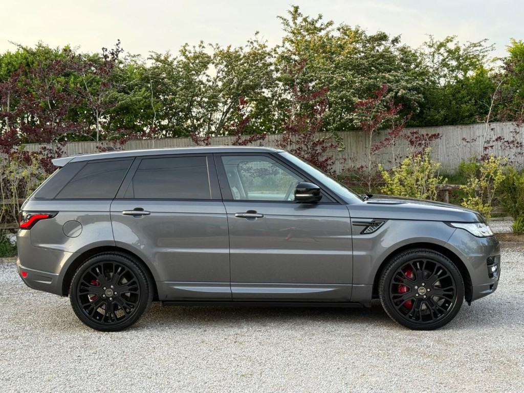 View LAND ROVER RANGE ROVER SPORT 3.0 SD V6 Autobiography Dynamic