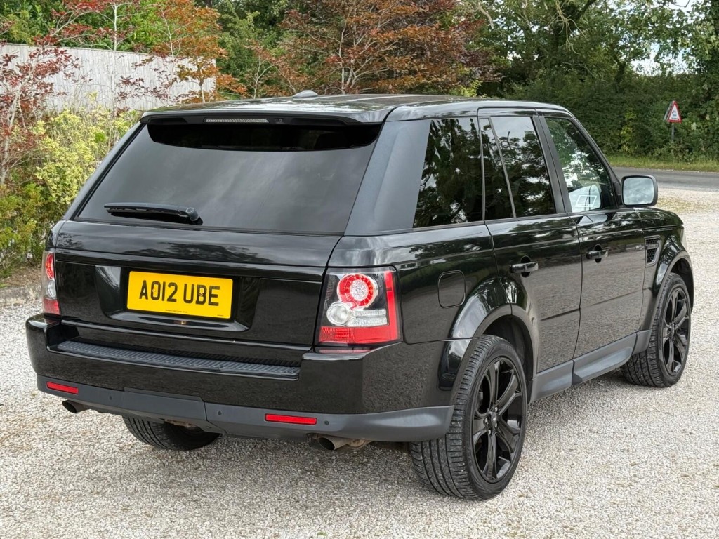 View LAND ROVER RANGE ROVER SPORT 3.0 SD V6 HSE Luxury
