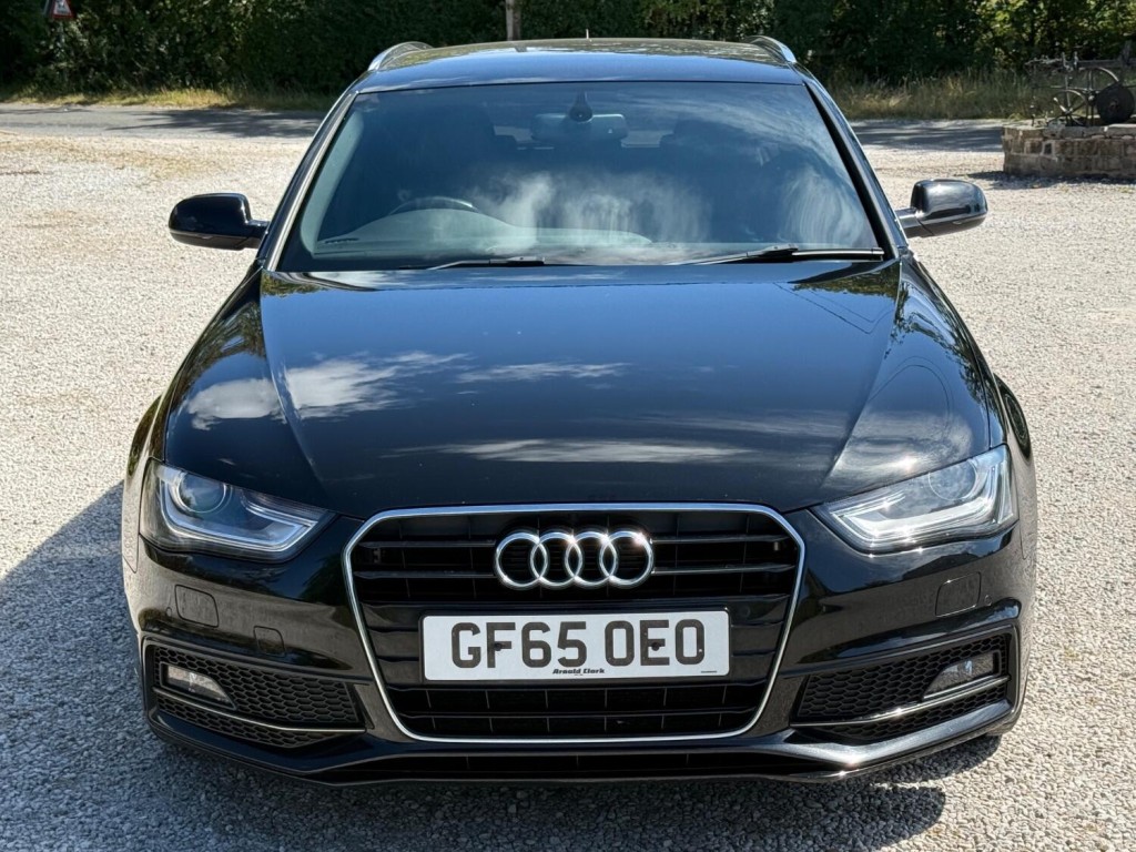 AUDI A4 AVANT
