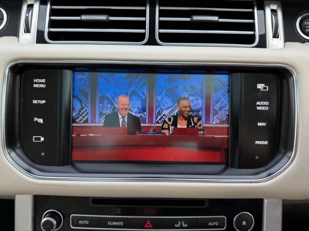 LAND ROVER RANGE ROVER