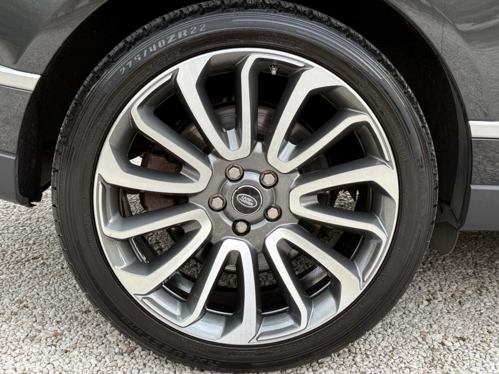 LAND ROVER RANGE ROVER