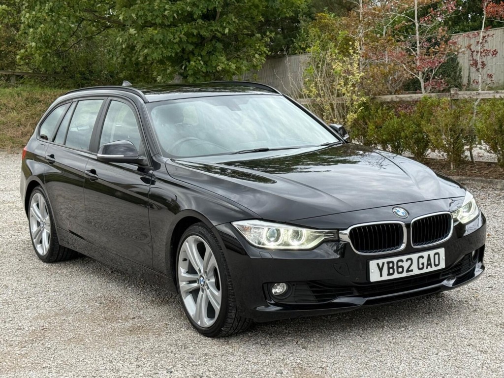 View BMW 3 SERIES 3.0 330d SE Touring