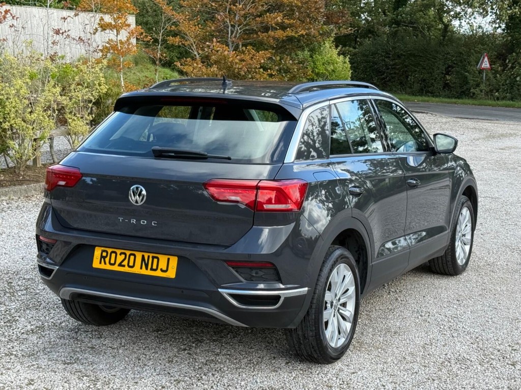 View VOLKSWAGEN T-ROC 1.5 TSI EVO SE
