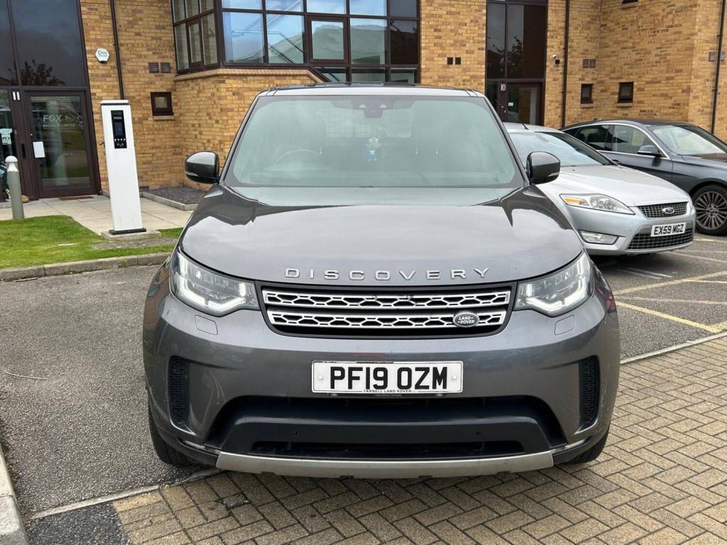 View LAND ROVER DISCOVERY 3.0 SD V6 HSE